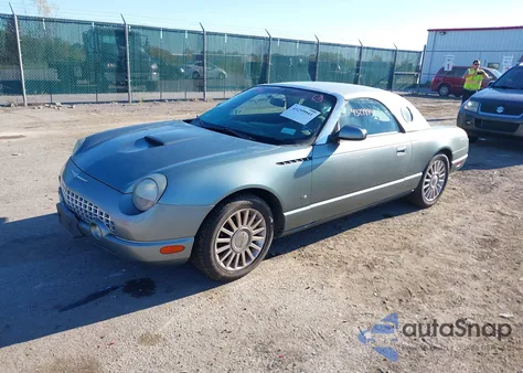 2004 Ford Thunderbird z USA, uszkodzony, nr VIN 1FAHP63A64Y108738
